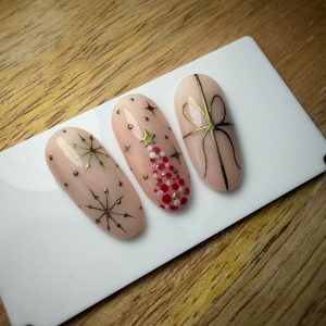 Christmas Nail art 6 nov 2026
